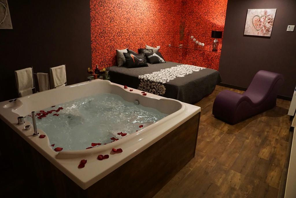 Motel Los Abedules Oviedo Kültér fotó
